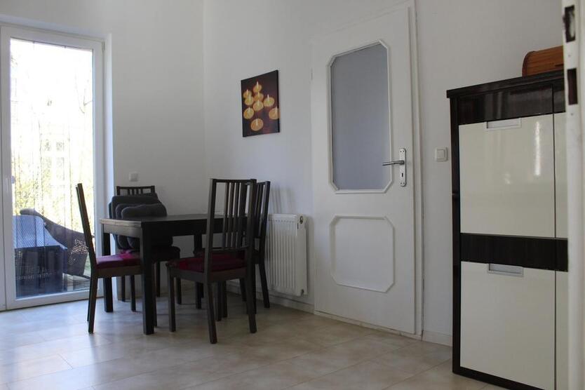 Schöne, Wohnung mit Terrasse und Garten