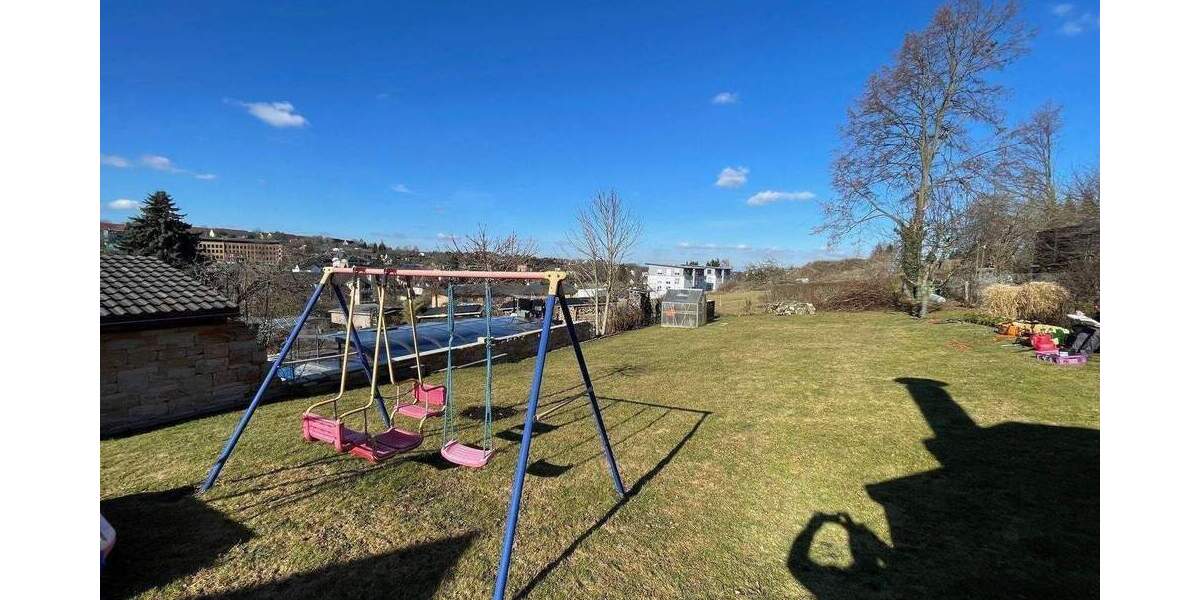 Einfamilienhaus Stollberg/Erzgebirge Stollberg - 6 Zimmer, 195 m&sup2;, 269.000&euro; | Angebot:26554269
