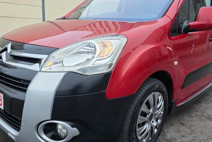 Citroen Berlingo 233.420 km 4.490 &euro; Berlin 13055
