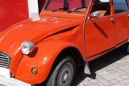 Citroen 2CV 123.456 km 9.800 € Thurnau 95349