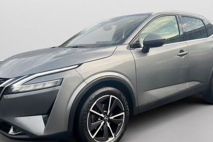 Nissan Qashqai 72.811 km 24.885 &euro; Halstenbek 25469