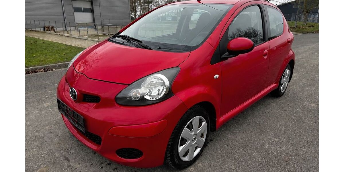 Toyota Aygo (X) 185.000 km 3.250 &euro; Rahden 32369