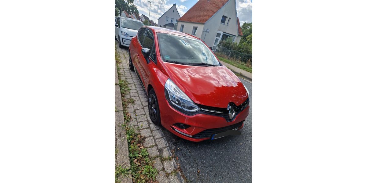Renault Clio 140.000 km 6.800 &euro; Sarstedt 31157