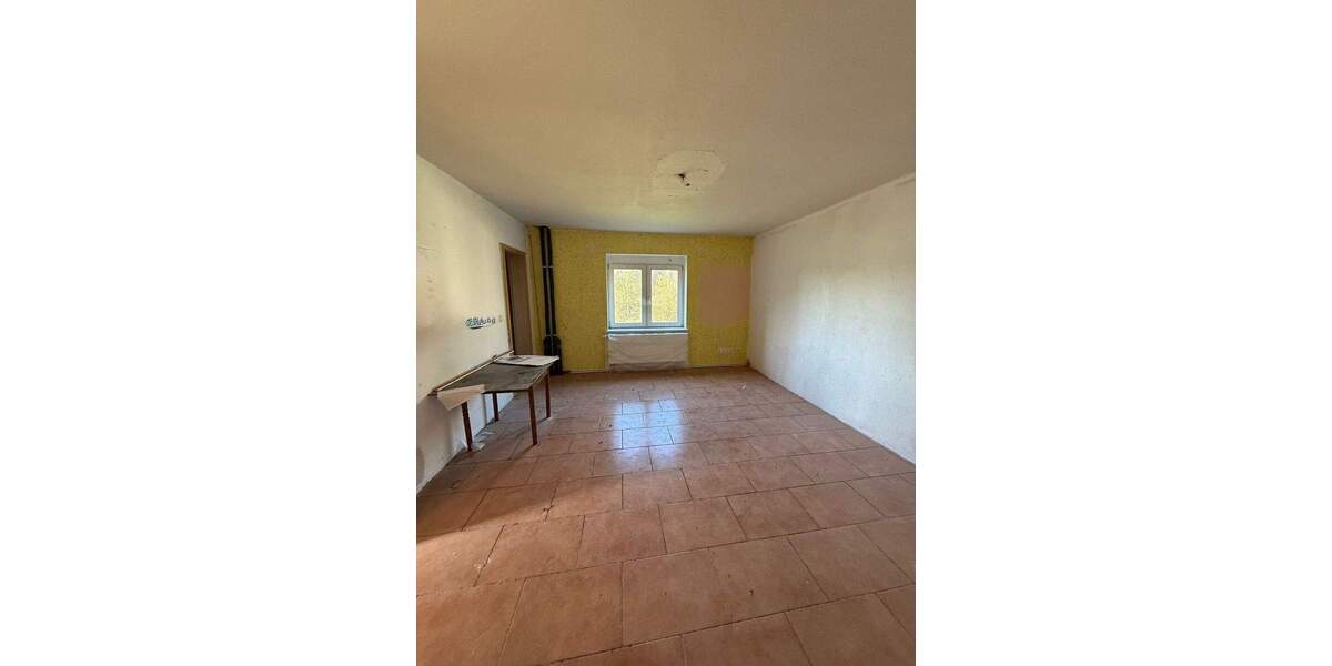 Mehrfamilienhaus, Wohnhaus Grimma Cannewitz - 1 Zimmer, 170 m&sup2;, 650&euro; | Angebot:24648997