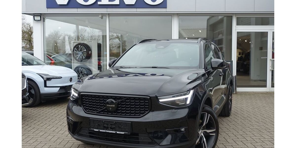 Volvo XC40 11.200 km 35.900 &euro; Warendorf 48231