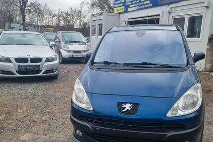 Peugeot 1007 125.662 km 2.950 &euro; Berlin (Spandau) 13597