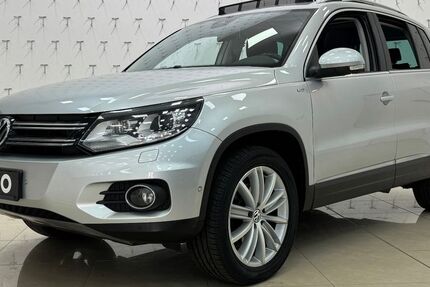 VW Tiguan 162.528 km 8.900 &euro; Oberhausen 46149