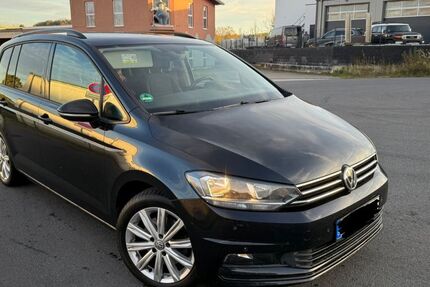VW Touran 143.000 km 16.500 € Kottenheim 56736