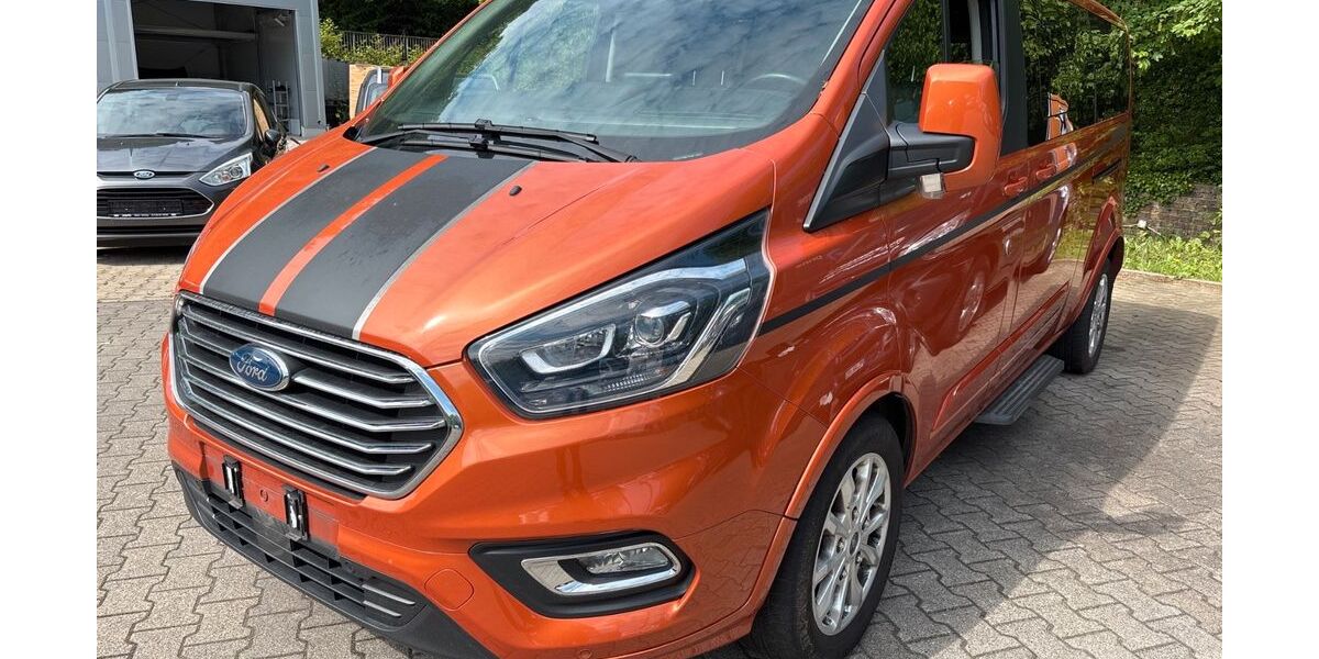 Ford Tourneo Custom 150.000 km 26.890 &euro; Willmering 93497