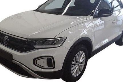 VW T-Roc 5.678 km 24.880 &euro; Mainz 55131