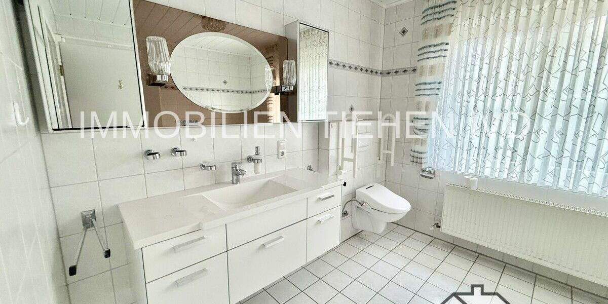 Bungalow Lähden / Holte Holte-Lastrup - 5 Zimmer, 218 m&sup2;, 349.000&euro; | Angebot:24234002