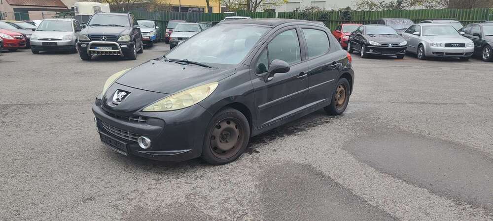 Peugeot 207 194.000 km 600 &euro; Ilsfeld 74360