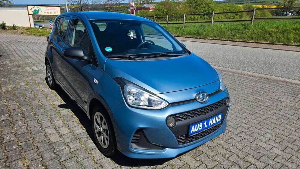 i10