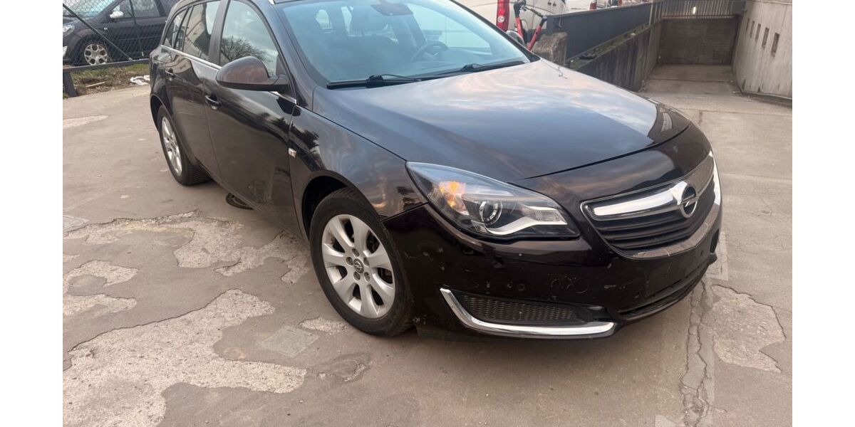 Opel Insignia 169.100 km 5.900 &euro; FRANKFURT 65933