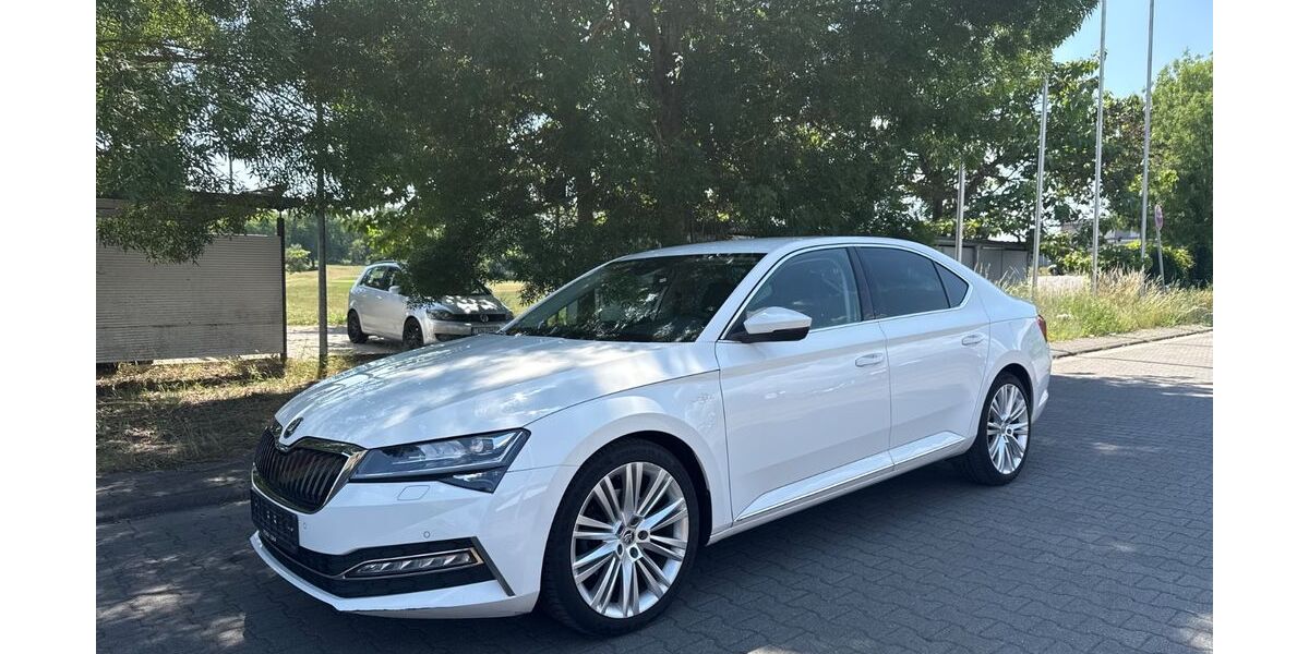 Skoda Superb 244.401 km 16.750 &euro; Budenheim 55257