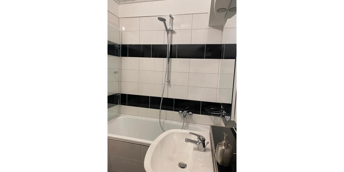 Etagenwohnung Schleswig - 1 Zimmer, 28 m&sup2;, 99.000&euro; | Angebot:26478763