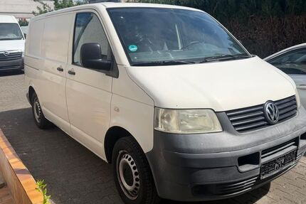 VW T5 Transporter 330.000 km 3.500 &euro; Heusenstamm 63150