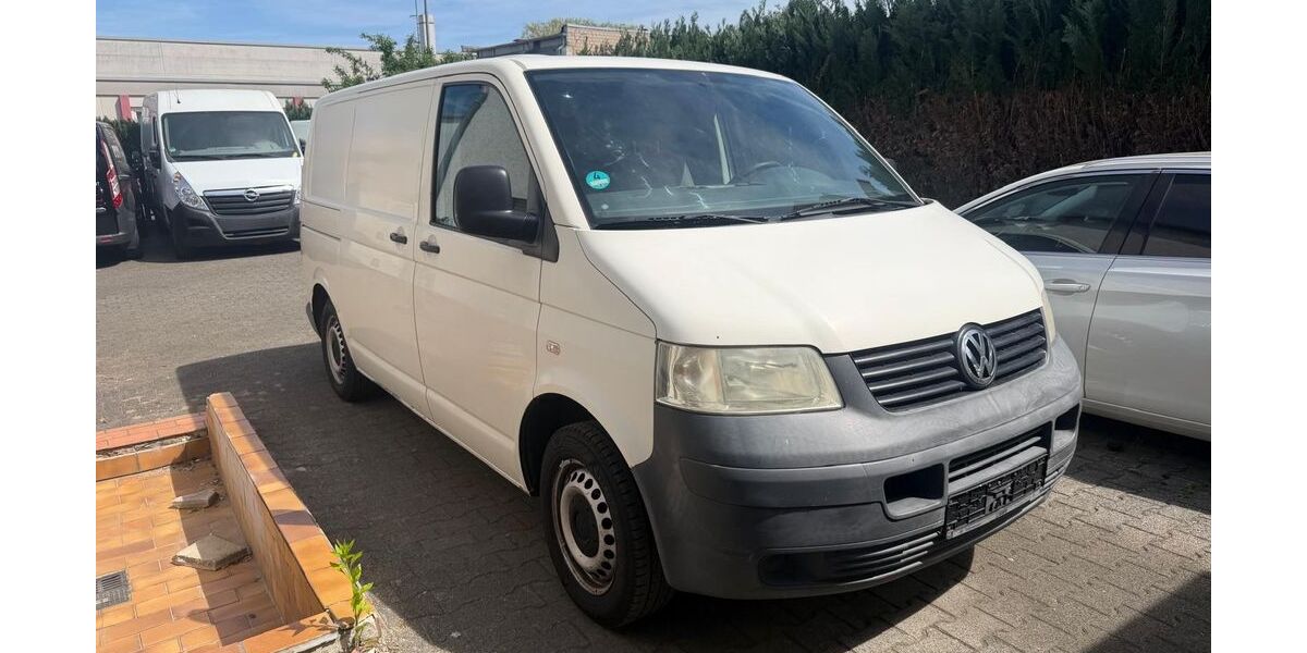 VW T5 Transporter 330.000 km 3.500 &euro; Heusenstamm 63150