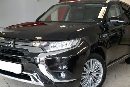 Mitsubishi Plug-in Hybrid Outlander 55.000 km 22.700 &euro; Freiberg 09599
