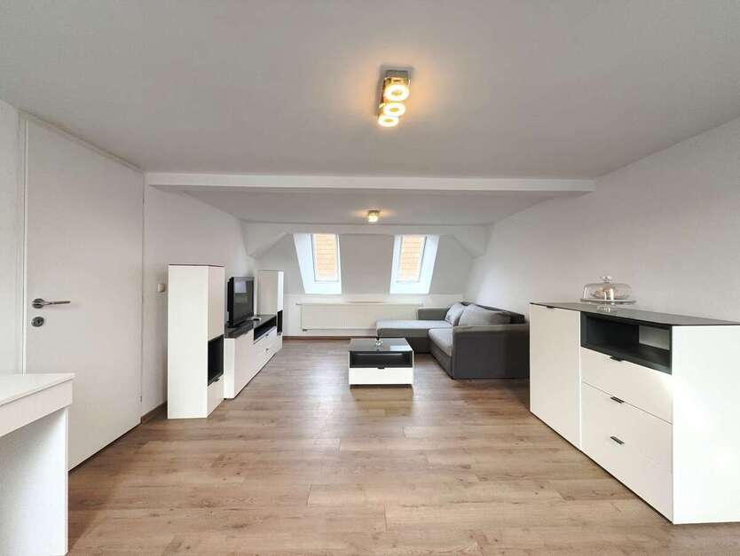 Haus zum Kaufen in Münsingen 255.000 € 168.88 m² 9 zimmer
