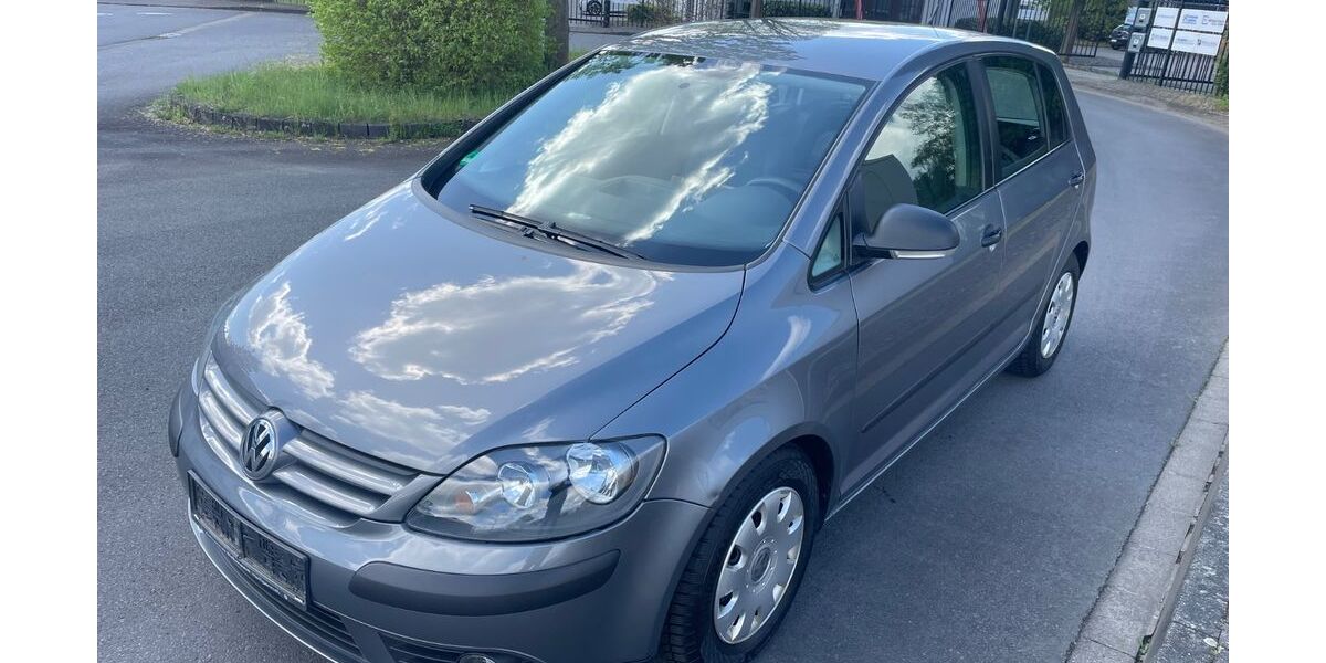 VW Golf 106.000 km 4.880 &euro; Neuwied 56566