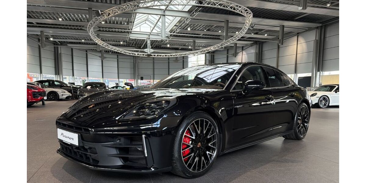 Porsche Panamera 5.900 km 174.890 &euro; Paderborn 33100