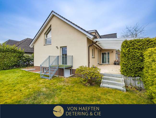 Haus zum Kaufen in Pinneberg Thesdorf 820.000 € 220 m²