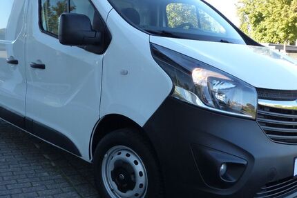 Opel Vivaro 45.100 km 14.950 &euro; Solingen 42699
