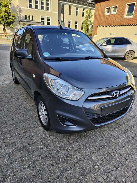 i10