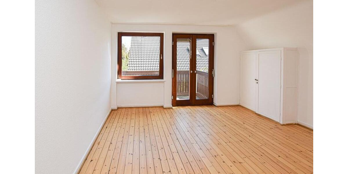 Einfamilienhaus Ahrensburg - 9 Zimmer, 170 m&sup2;, 2.650&euro; | Angebot:24800854