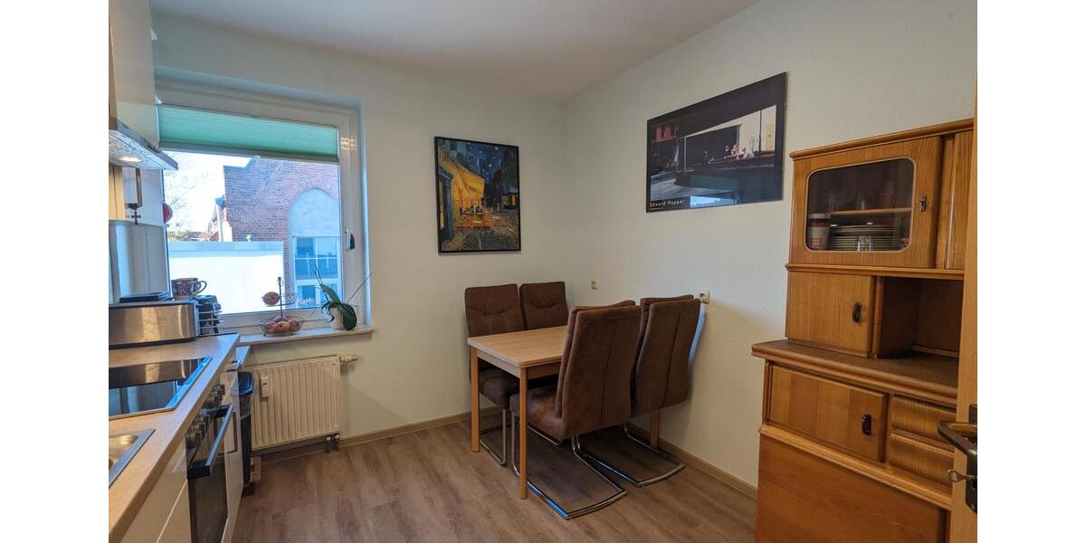 Etagenwohnung Hameln - 2 Zimmer, 69 m&sup2;, 200.000&euro; | Angebot:27094295