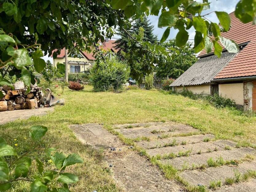 Großes EFH mit viel Potenzial zum Verwirklichen! Obst- & Gemüsegarten!