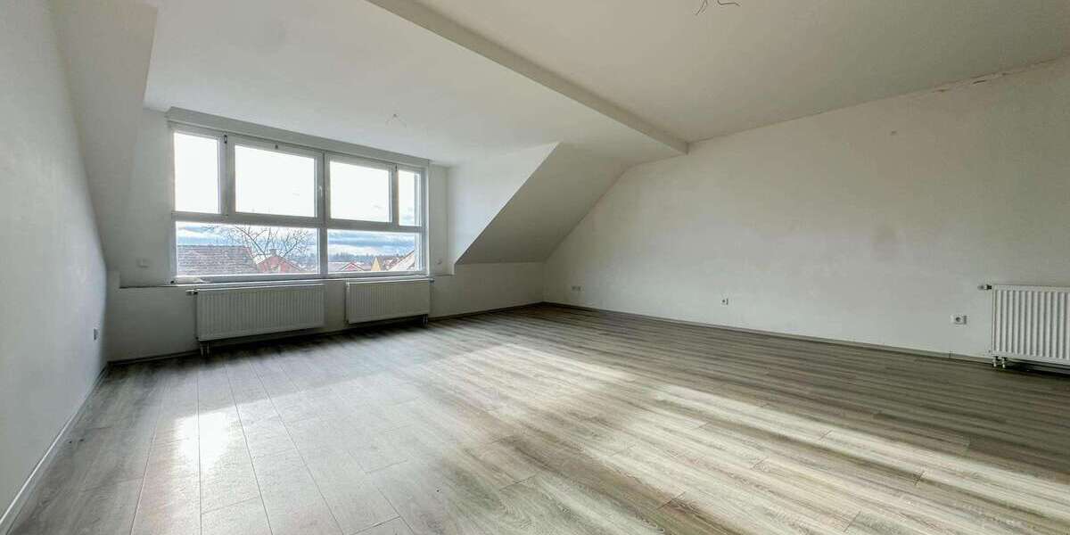 Etagenwohnung Weisenheim am Sand - 5 Zimmer, 177 m&sup2;, 279.000&euro; | Angebot:25648336