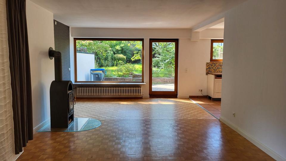 Reihenhaus Saarbrücken Dudweiler - 4 Zimmer, 150 m&sup2;, 1.240&euro; | Angebot:26182845