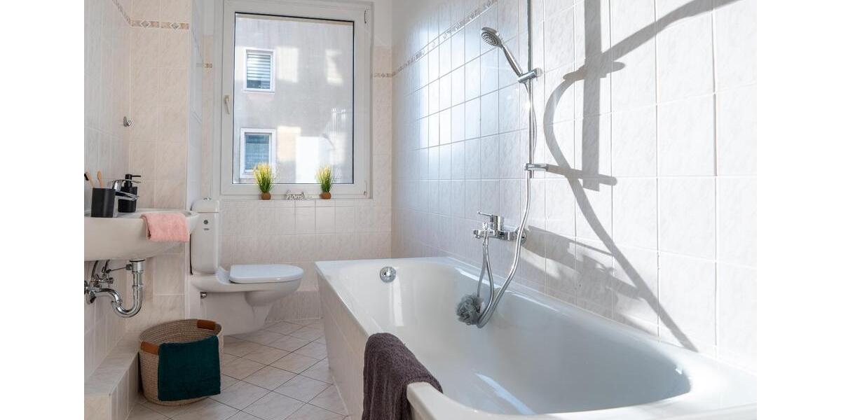 Erdgeschoßwohnung Calbe (Saale) - 3 Zimmer, 71 m&sup2;, 495&euro; | Angebot:26365432