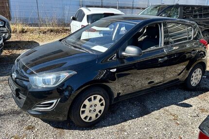 Hyundai i20 162.000 km 2.990 &euro; Nürnberg 90439
