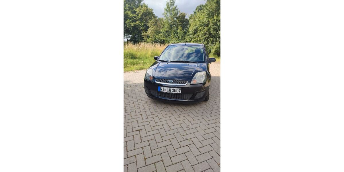 Ford Fiesta 148.000 km 1.500 &euro; Hoya 27318