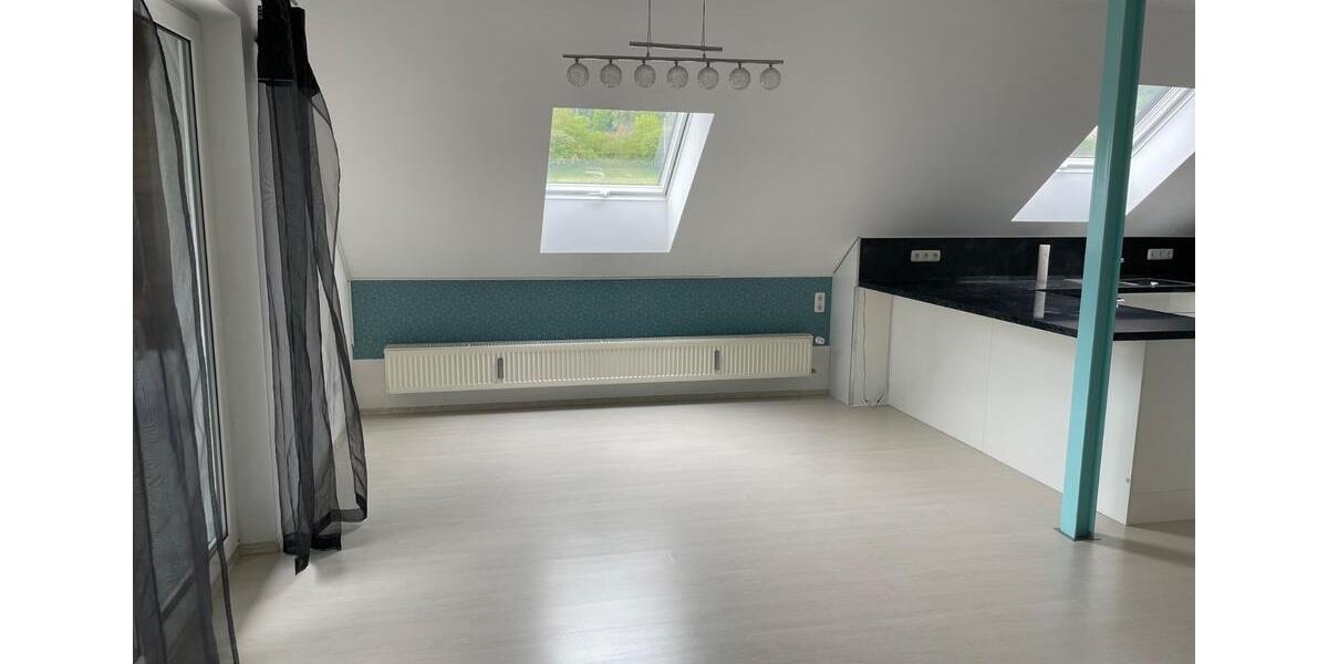 Dachgeschoßwohnung Heiligenstadt in Oberfranken - 3 Zimmer, 91 m&sup2;, 870&euro; | Angebot:26538661
