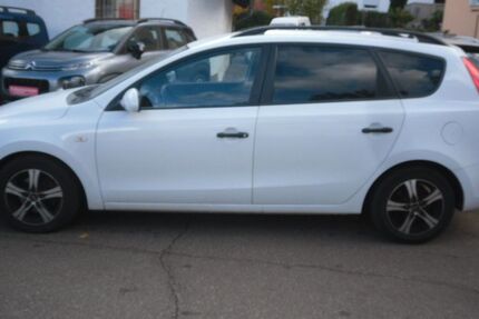 Hyundai i30 151.000 km 2.490 &euro; Saarbruecken 66119