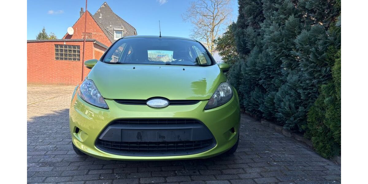 Ford Fiesta 200.000 km 2.000 &euro; Delmenhorst 27751