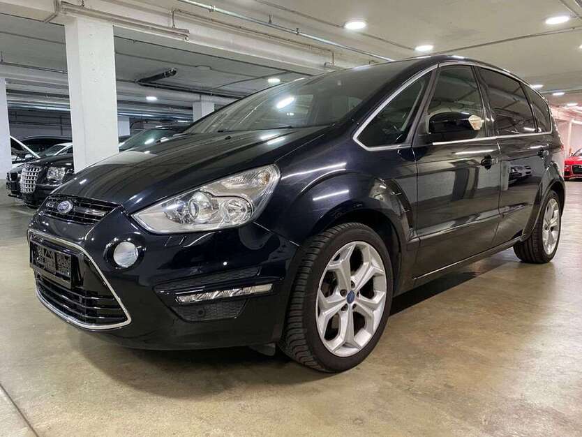Ford S-Max 141.758 km 10.499 € München 81675