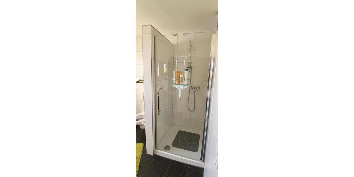 Erdgeschoßwohnung Neumarkt in der Oberpfalz Altenhof - 3.5 Zimmer, 94 m&sup2;, 1.050&euro; | Angebot:26375372