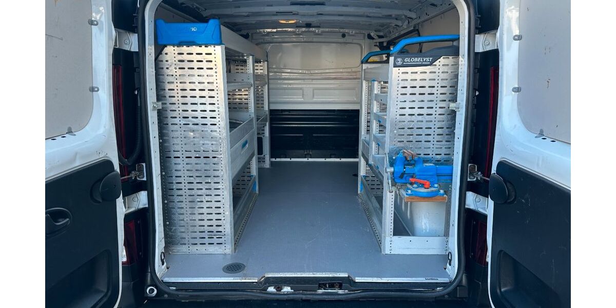Opel Vivaro 89.450 km 13.990 &euro; Sindelfingen 71065