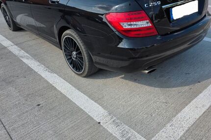 Mercedes C 250