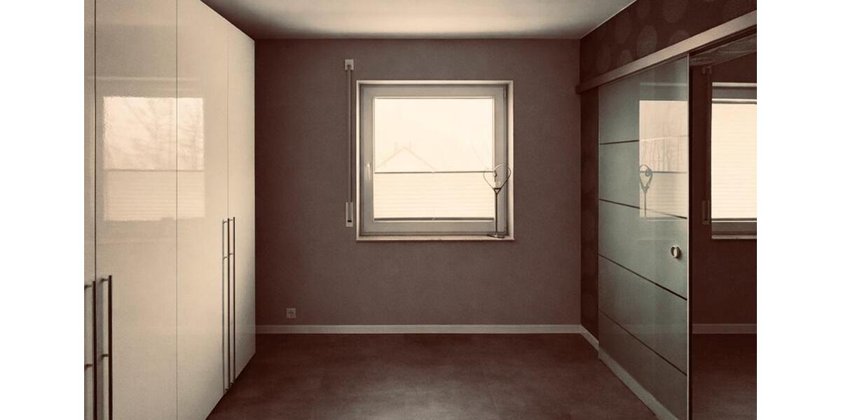 Mehrfamilienhaus, Wohnhaus Döbeln - 8 Zimmer, 200 m&sup2;, 2.200&euro; | Angebot:25612550