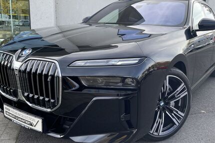 BMW i7 1.437 km 114.940 &euro; Essen 45134