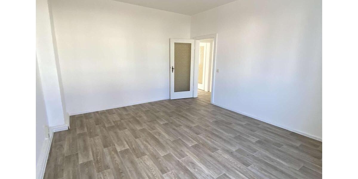 Etagenwohnung Forst (Lausitz) - 3 Zimmer, 79 m&sup2;, 389&euro; | Angebot:26146310