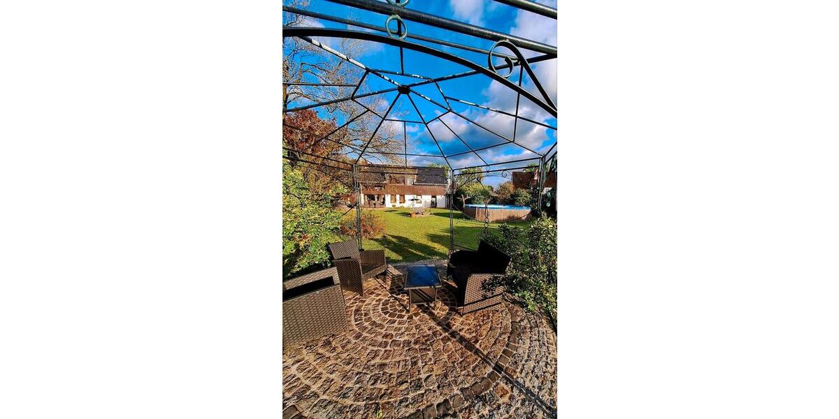 Mehrfamilienhaus, Wohnhaus Büchen - 7 Zimmer, 240 m&sup2;, 695.000&euro; | Angebot:26623560