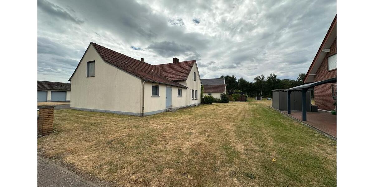 Einfamilienhaus Melle - 7 Zimmer, 270 m&sup2;, 300.000&euro; | Angebot:26978063