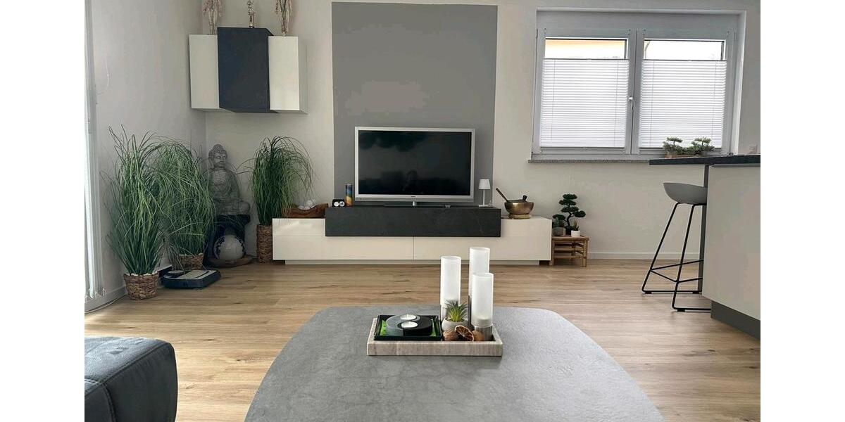 Erdgeschoßwohnung Weiden in der Oberpfalz - 2 Zimmer, 66 m&sup2;, 680&euro; | Angebot:26396914